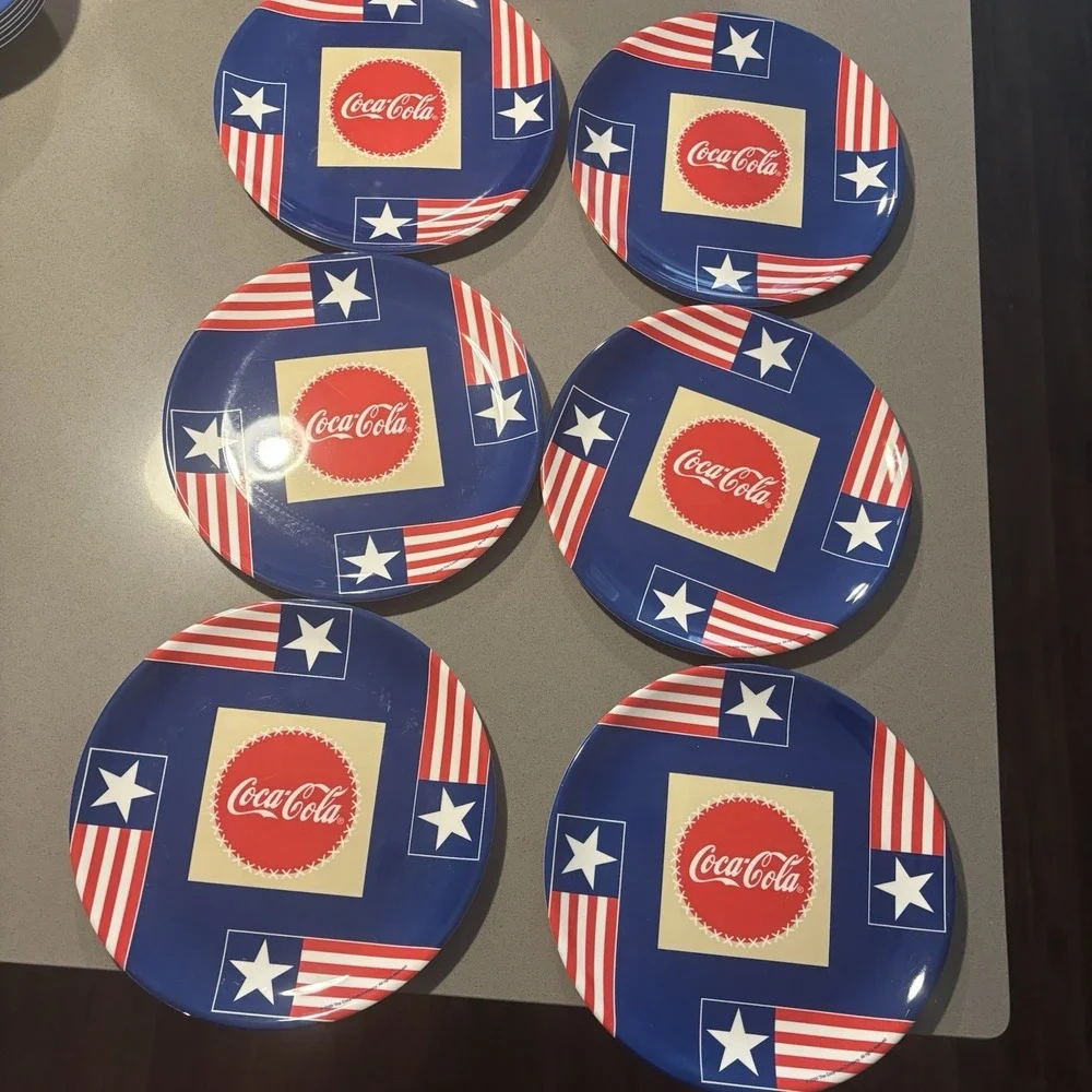 Coca-Cola Gibson Lot Of 12 Flag Red White and Blue Melamine Bowls Plates Plastic
